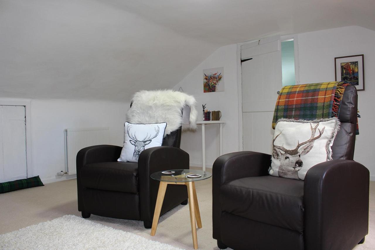 Clan Ross - 3 Bed, Spacious Georgian Home Stirling Bagian luar foto