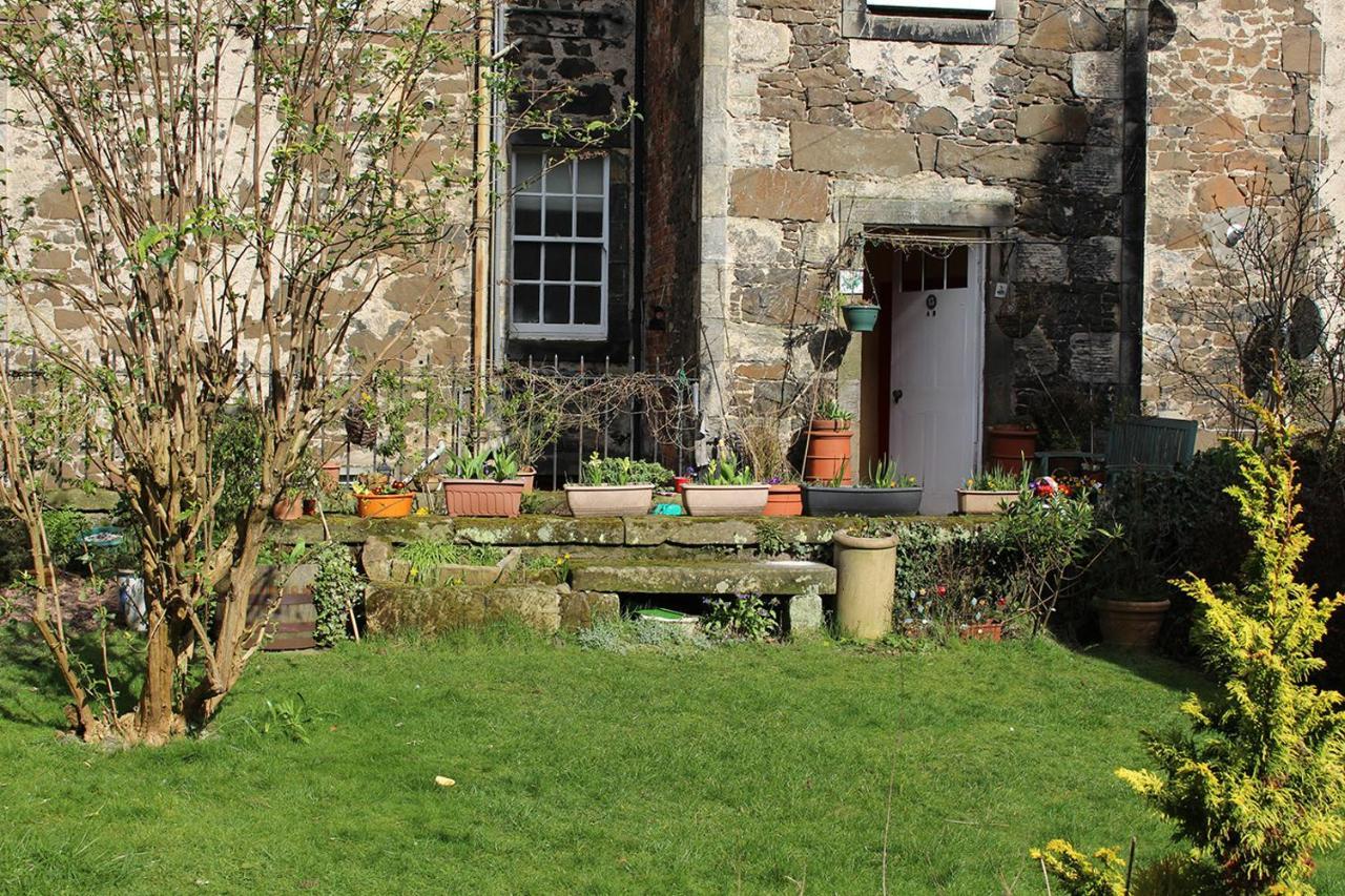 Clan Ross - 3 Bed, Spacious Georgian Home Stirling Bagian luar foto