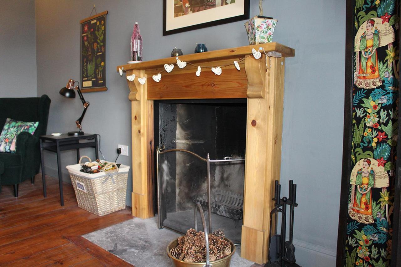 Clan Ross - 3 Bed, Spacious Georgian Home Stirling Bagian luar foto