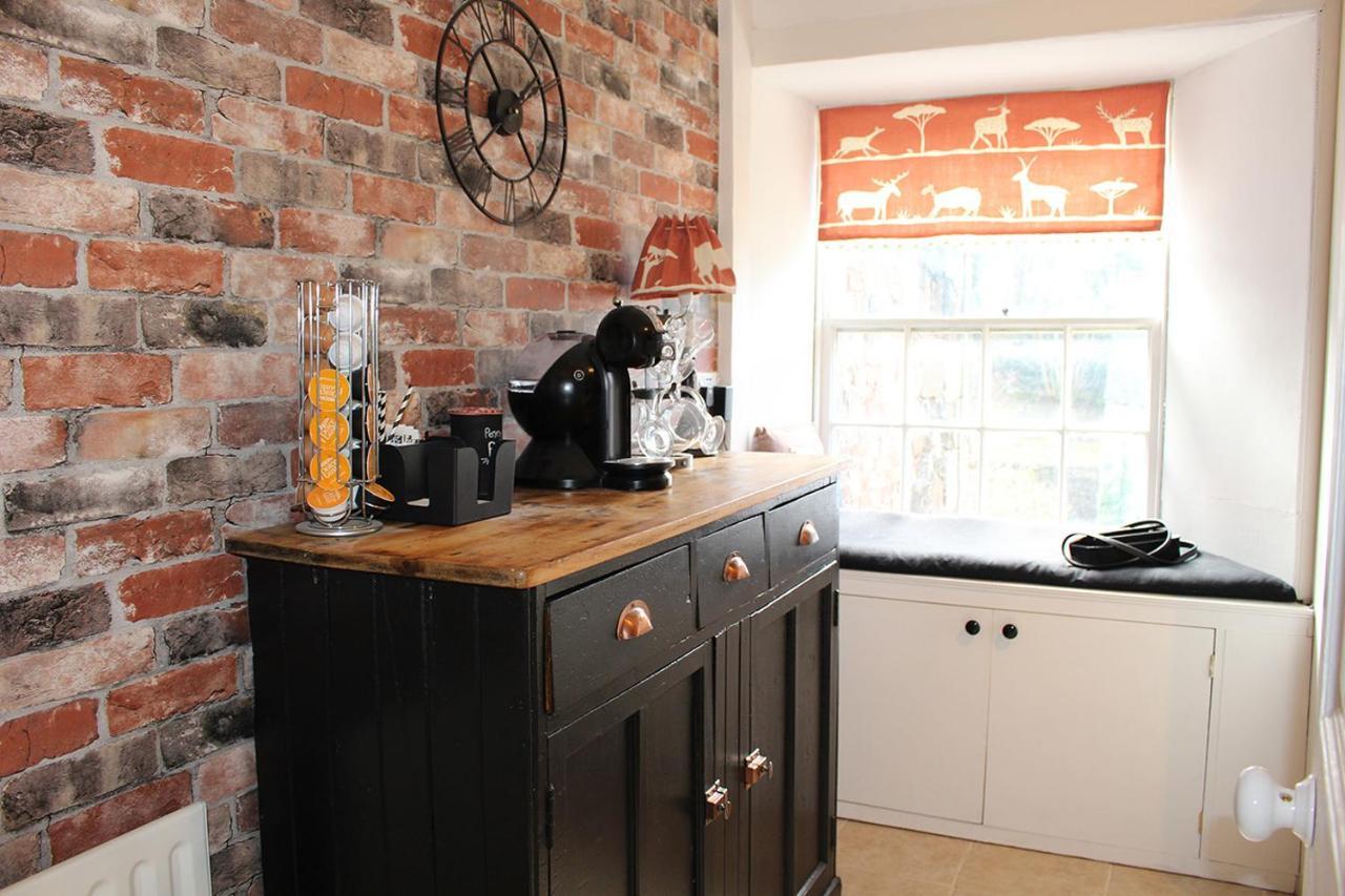Clan Ross - 3 Bed, Spacious Georgian Home Stirling Bagian luar foto