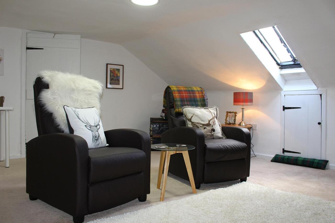 Clan Ross - 3 Bed, Spacious Georgian Home Stirling Bagian luar foto